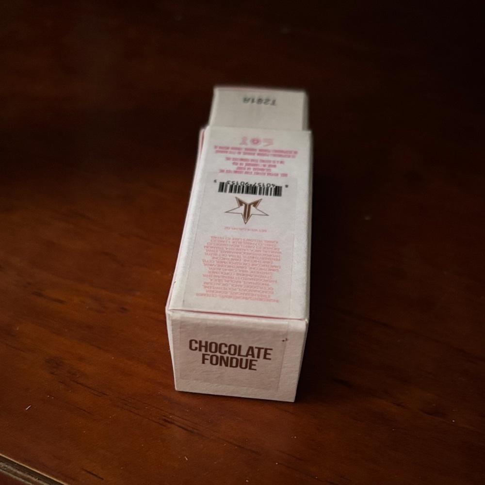 JEFFREE STAR VELVET TRAP -Chocolate Fondue Lipstick